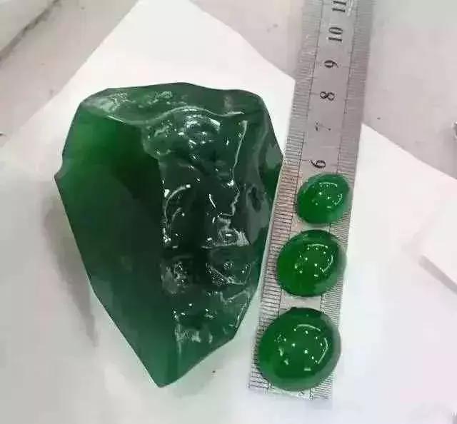 翡翠原石吧,山东翡翠原石-第6张图片-翡翠网 翡翠原石吧,山东翡翠原石-第6张图片-翡翠网