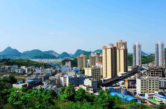 普定翡翠矿场原石翡翠的原石在哪里-第4张图片-翡翠网 普定翡翠矿场原石翡翠的原石在哪里-第4张图片-翡翠网