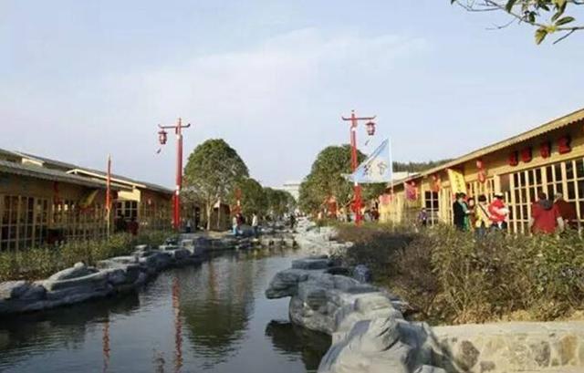 普定翡翠矿场原石翡翠的原石在哪里-第5张图片-翡翠网 普定翡翠矿场原石翡翠的原石在哪里-第5张图片-翡翠网