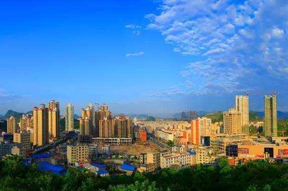 普定翡翠矿场原石翡翠的原石在哪里-第6张图片-翡翠网 普定翡翠矿场原石翡翠的原石在哪里-第6张图片-翡翠网