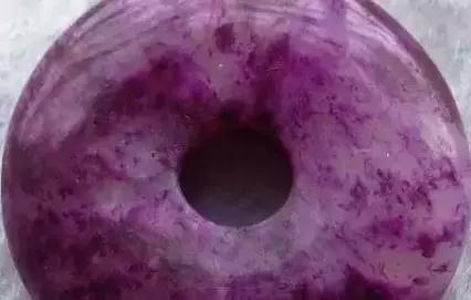 舒俱来有收藏价值吗舒俱来拼翡翠手镯-第17张图片-翡翠网 舒俱来有收藏价值吗舒俱来拼翡翠手镯-第17张图片-翡翠网