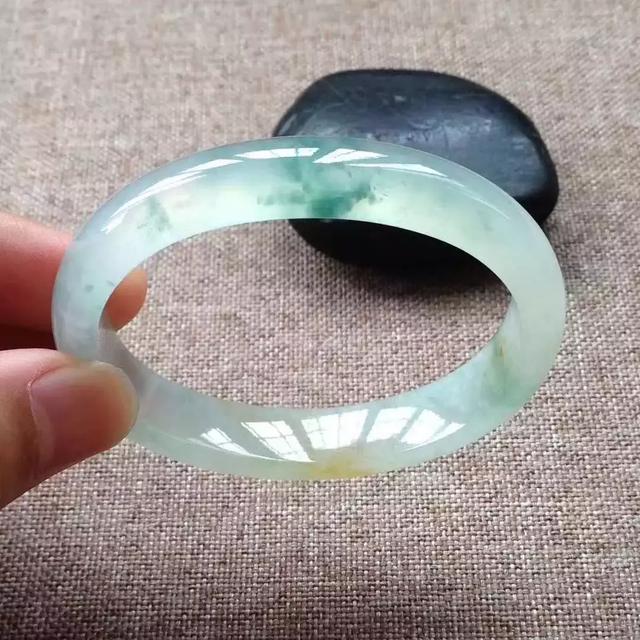 中缅翡翠价格中缅友好关系-第20张图片-翡翠网 中缅翡翠价格中缅友好关系-第20张图片-翡翠网