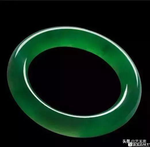 苏富比翡翠拍卖图片历年翡翠拍卖价格-第14张图片-翡翠网 苏富比翡翠拍卖图片历年翡翠拍卖价格-第14张图片-翡翠网