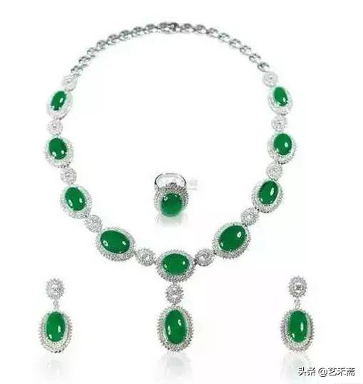 苏富比翡翠拍卖图片历年翡翠拍卖价格-第15张图片-翡翠网 苏富比翡翠拍卖图片历年翡翠拍卖价格-第15张图片-翡翠网