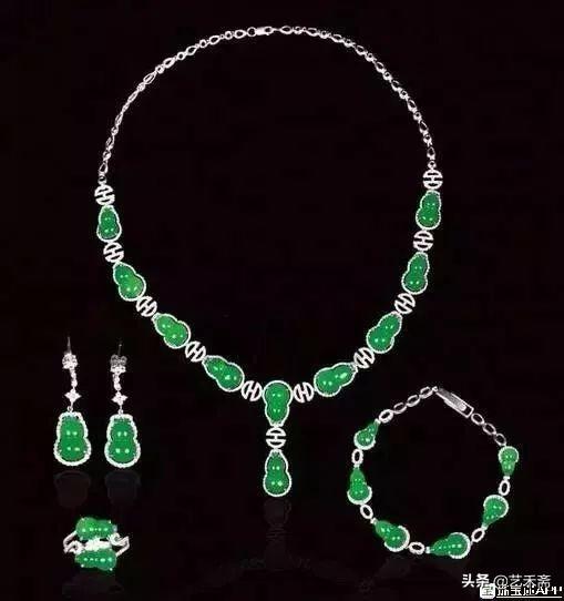 苏富比翡翠拍卖图片历年翡翠拍卖价格-第31张图片-翡翠网 苏富比翡翠拍卖图片历年翡翠拍卖价格-第31张图片-翡翠网