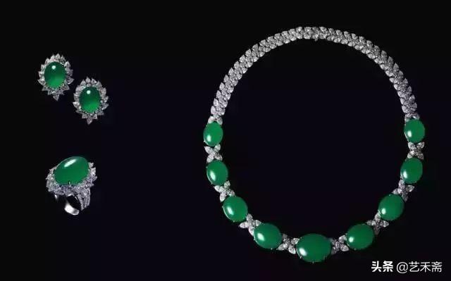 苏富比翡翠拍卖图片历年翡翠拍卖价格-第33张图片-翡翠网 苏富比翡翠拍卖图片历年翡翠拍卖价格-第33张图片-翡翠网