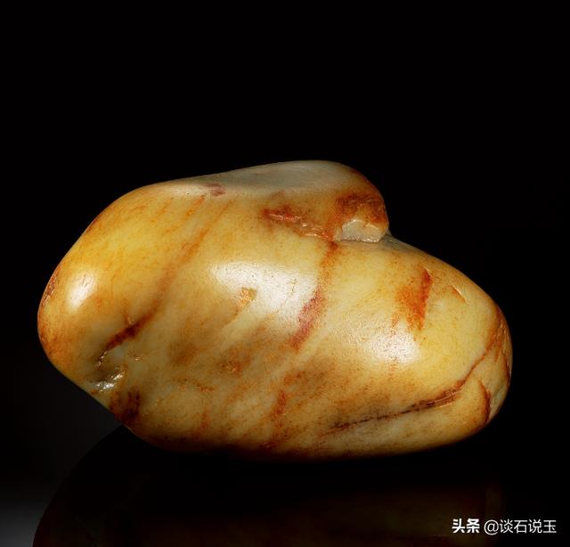 红皮翡翠原石价格,红皮会卡翡翠原石的特点-第6张图片-翡翠网 红皮翡翠原石价格,红皮会卡翡翠原石的特点-第6张图片-翡翠网