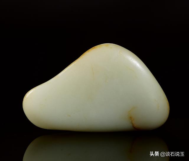 红皮翡翠原石价格,红皮会卡翡翠原石的特点-第11张图片-翡翠网 红皮翡翠原石价格,红皮会卡翡翠原石的特点-第11张图片-翡翠网