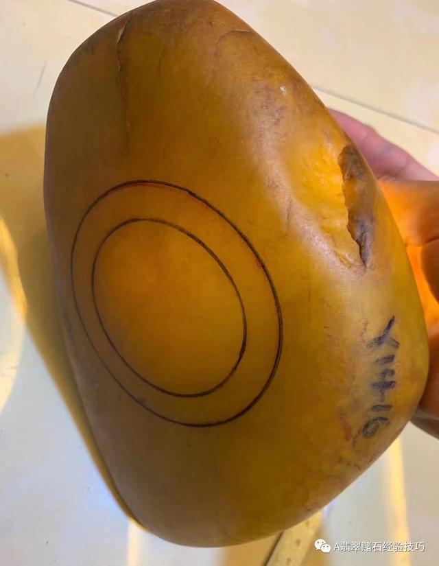 翡翠水石原石价格翡翠原石水石的图片-第1张图片-翡翠网 翡翠水石原石价格翡翠原石水石的图片-第1张图片-翡翠网