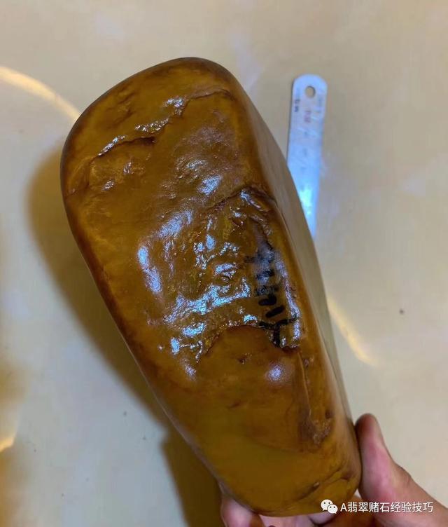 翡翠水石原石价格翡翠原石水石的图片-第3张图片-翡翠网 翡翠水石原石价格翡翠原石水石的图片-第3张图片-翡翠网