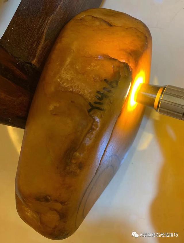 翡翠水石原石价格翡翠原石水石的图片-第4张图片-翡翠网 翡翠水石原石价格翡翠原石水石的图片-第4张图片-翡翠网