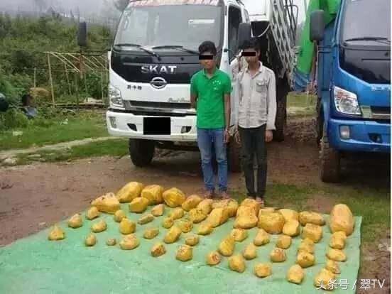 茂名翡翠原石价值翡翠原石的价位-第19张图片-翡翠网 茂名翡翠原石价值翡翠原石的价位-第19张图片-翡翠网