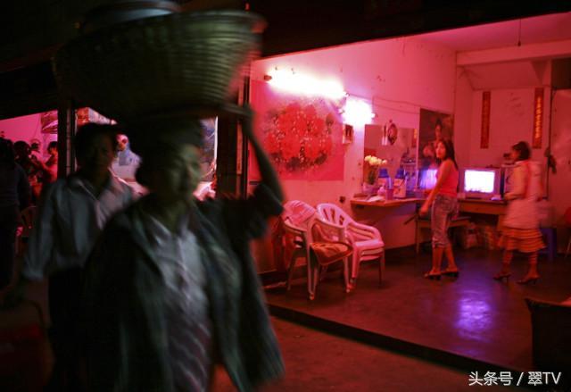 茂名翡翠原石价值翡翠原石的价位-第33张图片-翡翠网 茂名翡翠原石价值翡翠原石的价位-第33张图片-翡翠网