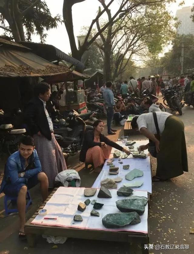 北京丰台翡翠墅价格北京的翡翠的价格-第4张图片-翡翠网 北京丰台翡翠墅价格北京的翡翠的价格-第4张图片-翡翠网