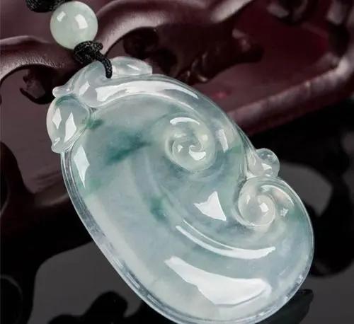 干青翡翠原石老坑干青翡翠的价格-第5张图片-翡翠网 干青翡翠原石老坑干青翡翠的价格-第5张图片-翡翠网