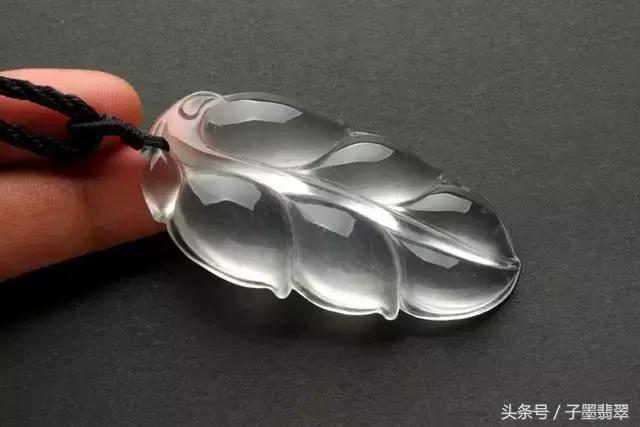 刘姐翡翠手镯,a货翡翠手镯-第4张图片-翡翠网 刘姐翡翠手镯,a货翡翠手镯-第4张图片-翡翠网