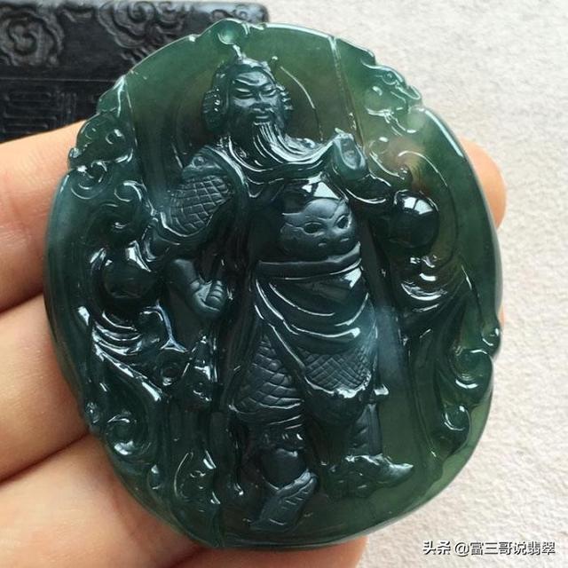 翡翠知识入门完整版,翡翠知识见解-第2张图片-翡翠网 翡翠知识入门完整版,翡翠知识见解-第2张图片-翡翠网