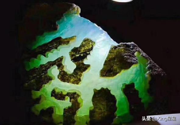 玉石打灯怎么看看翡翠原石的灯-第6张图片-翡翠网 玉石打灯怎么看看翡翠原石的灯-第6张图片-翡翠网