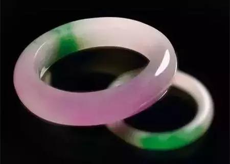 祖母绿翡翠原石价格,翡翠原石哪里买-第27张图片-翡翠网 祖母绿翡翠原石价格,翡翠原石哪里买-第27张图片-翡翠网