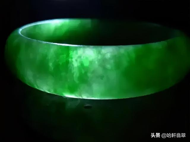 怎样鉴定翡翠真假鉴别,翡翠ab货什么意思-第7张图片-翡翠网