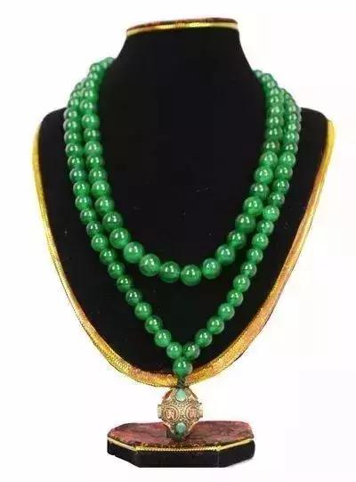 出土清代翡翠翎管清代朝珠翡翠佛珠图片及价格-第11张图片-翡翠网 出土清代翡翠翎管清代朝珠翡翠佛珠图片及价格-第11张图片-翡翠网