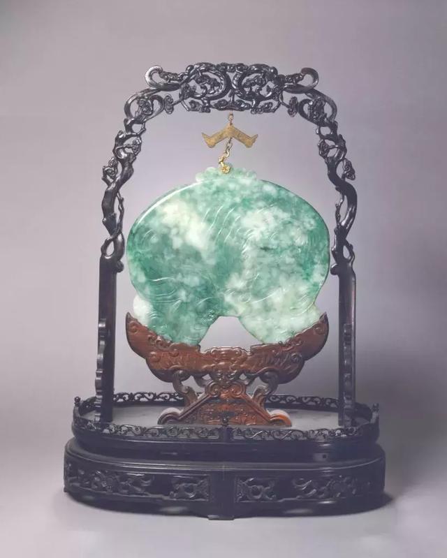 出土清代翡翠翎管清代朝珠翡翠佛珠图片及价格-第23张图片-翡翠网 出土清代翡翠翎管清代朝珠翡翠佛珠图片及价格-第23张图片-翡翠网