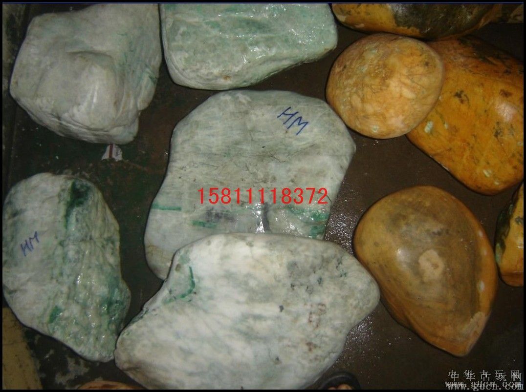 翡翠原石批发价格多少,翡翠原石边角料批发图片及价格-第2张图片-翡翠网 翡翠原石批发价格多少,翡翠原石边角料批发图片及价格-第2张图片-翡翠网