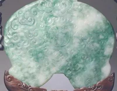 翡翠原奇石,翡翠原石有几种-第17张图片-翡翠网 翡翠原奇石,翡翠原石有几种-第17张图片-翡翠网