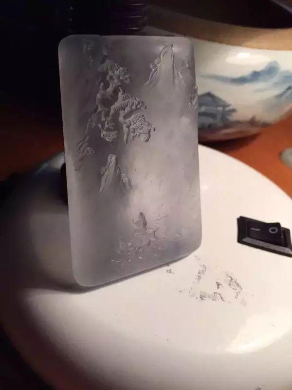 翡翠牌子加工费翡翠原石做珠子加工费价格-第6张图片-翡翠网 翡翠牌子加工费翡翠原石做珠子加工费价格-第6张图片-翡翠网