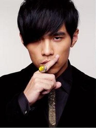 翡翠原石毛料是啥子样子的翡翠原石破血-第17张图片-翡翠网 翡翠原石毛料是啥子样子的翡翠原石破血-第17张图片-翡翠网