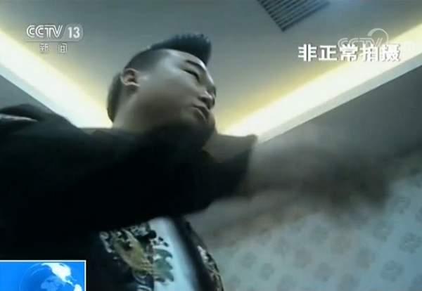 玻璃种翡翠知识讲解,超级公子翡翠知识-第18张图片-翡翠网 玻璃种翡翠知识讲解,超级公子翡翠知识-第18张图片-翡翠网