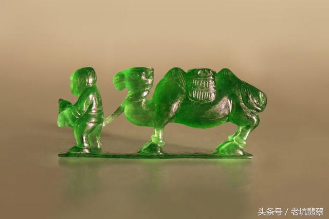 5000左右的糯种手镯,老玉翡翠满绿手镯价格-第23张图片-翡翠网 5000左右的糯种手镯,老玉翡翠满绿手镯价格-第23张图片-翡翠网