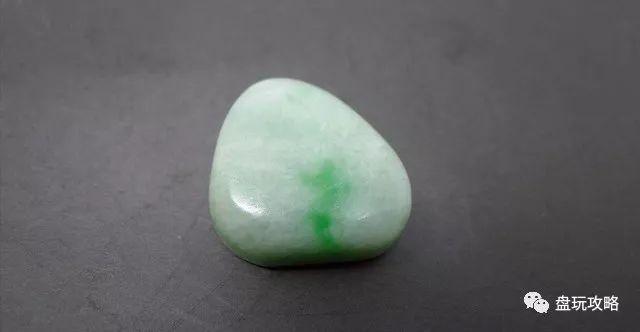 搜翡翠知识的图解,翡翠和玉的区别-第3张图片-翡翠网 搜翡翠知识的图解,翡翠和玉的区别-第3张图片-翡翠网