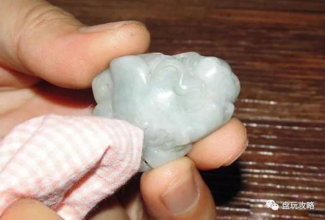 搜翡翠知识的图解,翡翠和玉的区别-第36张图片-翡翠网 搜翡翠知识的图解,翡翠和玉的区别-第36张图片-翡翠网