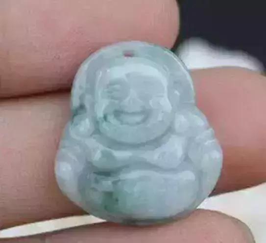 绿色玻璃种翡翠手镯价格,坑玻璃种翡翠-第14张图片-翡翠网 绿色玻璃种翡翠手镯价格,坑玻璃种翡翠-第14张图片-翡翠网