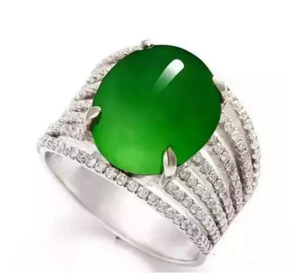 绿色玻璃种翡翠手镯价格,坑玻璃种翡翠-第18张图片-翡翠网 绿色玻璃种翡翠手镯价格,坑玻璃种翡翠-第18张图片-翡翠网