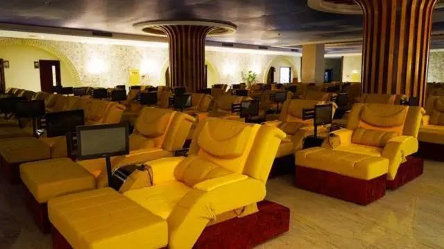 南雄翡翠原石吧翡翠原石的价位-第24张图片-翡翠网 南雄翡翠原石吧翡翠原石的价位-第24张图片-翡翠网