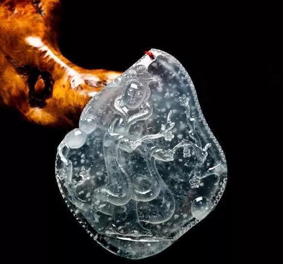 冰种老坑翡翠,飘雪翡翠价格-第6张图片-翡翠网 冰种老坑翡翠,飘雪翡翠价格-第6张图片-翡翠网