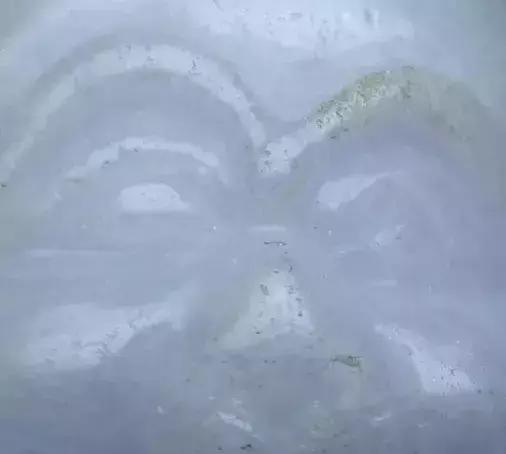 翡翠处理手镯可以戴吗翡翠手镯带着发黄是怎么回事-第6张图片-翡翠网 翡翠处理手镯可以戴吗翡翠手镯带着发黄是怎么回事-第6张图片-翡翠网