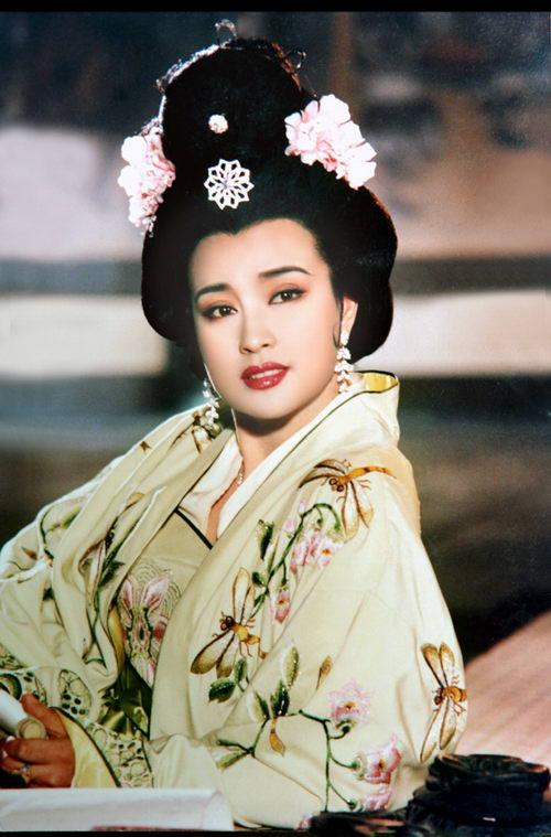 翡翠严品和对庄哪个好,翡翠严品价格-第3张图片-翡翠网 翡翠严品和对庄哪个好,翡翠严品价格-第3张图片-翡翠网