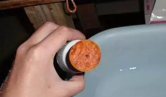 自己怎么手工打磨原石手工打磨翡翠原石-第9张图片-翡翠网 自己怎么手工打磨原石手工打磨翡翠原石-第9张图片-翡翠网