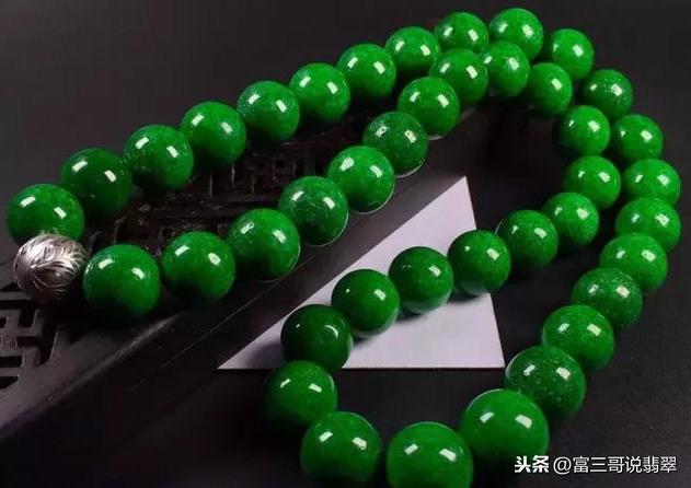 翡翠原石什么最有价值,翡翠原石的价位-第5张图片-翡翠网 翡翠原石什么最有价值,翡翠原石的价位-第5张图片-翡翠网