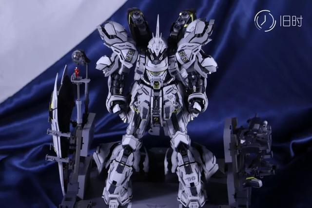 翡翠龙肯料好吗,慧星龙翡翠原石-第3张图片-翡翠网 翡翠龙肯料好吗,慧星龙翡翠原石-第3张图片-翡翠网