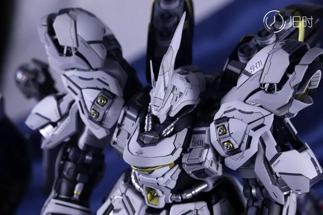 翡翠龙肯料好吗,慧星龙翡翠原石-第6张图片-翡翠网 翡翠龙肯料好吗,慧星龙翡翠原石-第6张图片-翡翠网