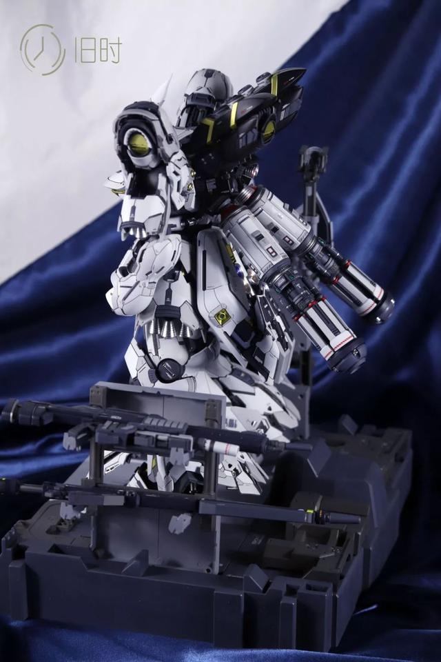 翡翠龙肯料好吗,慧星龙翡翠原石-第12张图片-翡翠网 翡翠龙肯料好吗,慧星龙翡翠原石-第12张图片-翡翠网