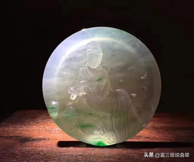 翡翠专业知识大全雕工,翡翠**雕工-第5张图片-翡翠网 翡翠专业知识大全雕工,翡翠**雕工-第5张图片-翡翠网