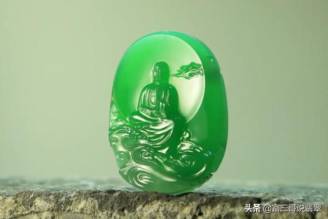 翡翠专业知识大全雕工,翡翠**雕工-第7张图片-翡翠网 翡翠专业知识大全雕工,翡翠**雕工-第7张图片-翡翠网