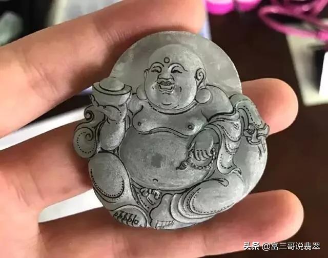 翡翠专业知识大全雕工,翡翠**雕工-第11张图片-翡翠网 翡翠专业知识大全雕工,翡翠**雕工-第11张图片-翡翠网