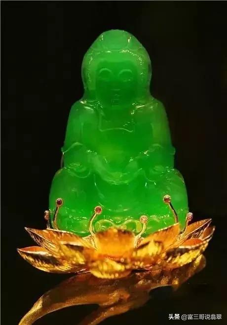 四川翡翠原石满绿,翡翠原石满绿观音-第4张图片-翡翠网 四川翡翠原石满绿,翡翠原石满绿观音-第4张图片-翡翠网