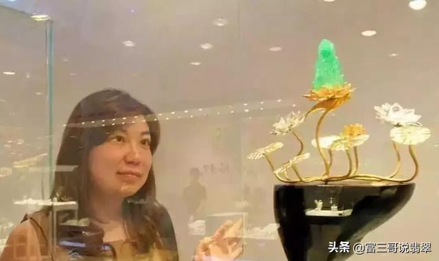 四川翡翠原石满绿,翡翠原石满绿观音-第12张图片-翡翠网 四川翡翠原石满绿,翡翠原石满绿观音-第12张图片-翡翠网